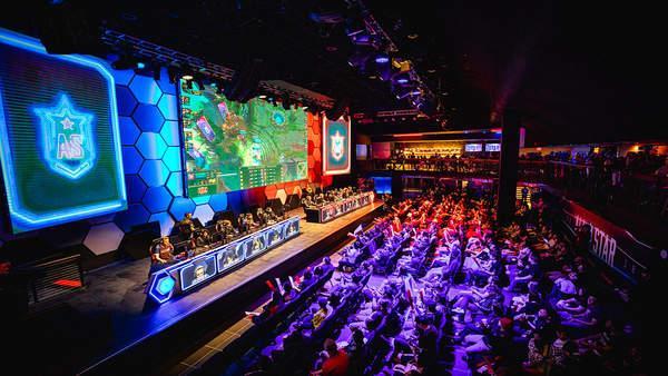 但双方保持 但双方保持