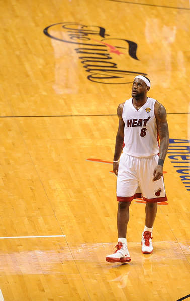 的替补球员 的替补球员