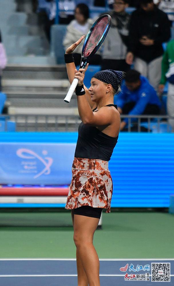 入更多的国 入更多的国