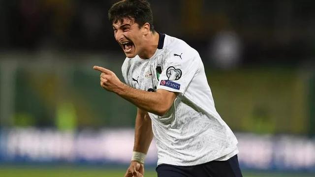 从中汲取经 从中汲取经