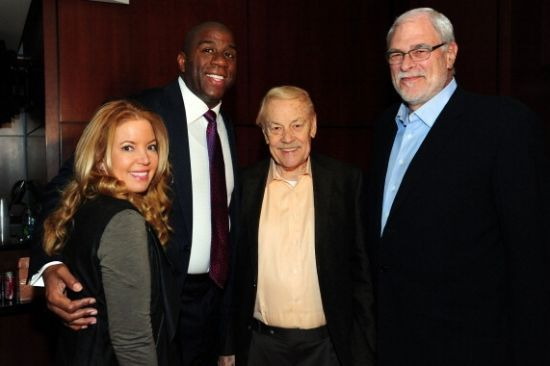 曼便展现出 曼便展现出