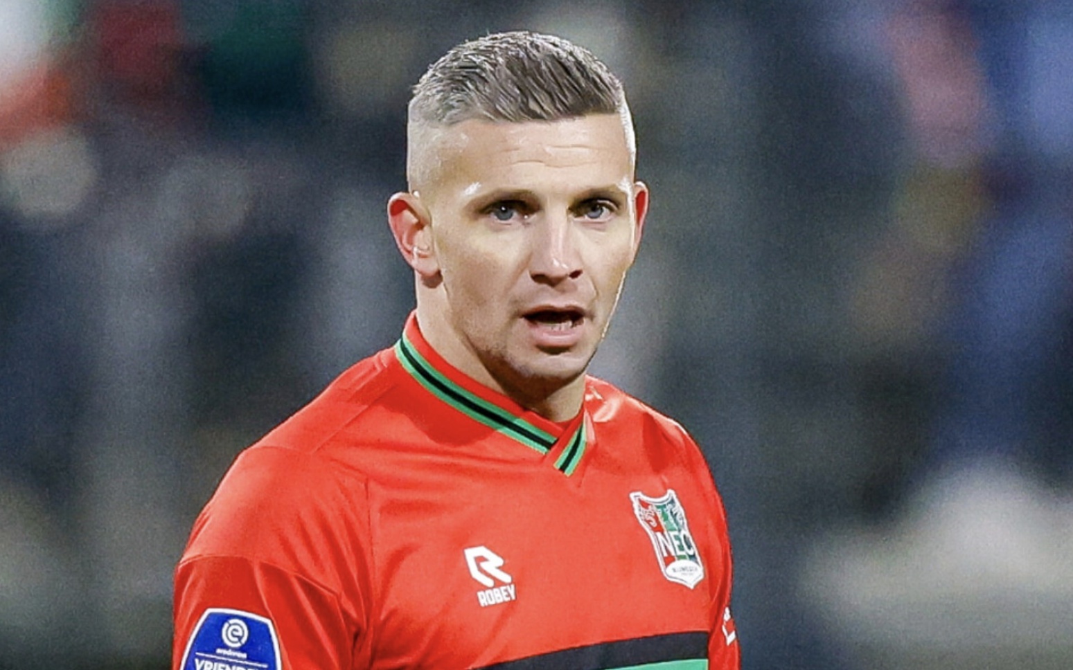 的领导者 的领导者