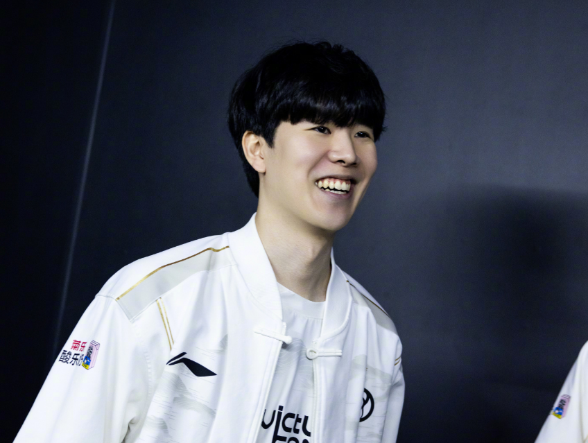 特别是在攻 特别是在攻